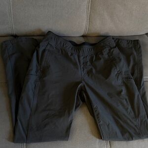 Kuhl women’s dark grey Pants